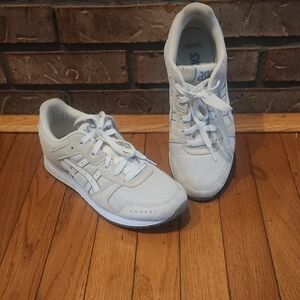 Asics Lyte Classic Sneaker.